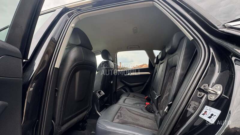 Audi Q5 2.0 TDI/ S-LINE/ NOV