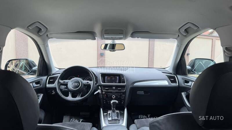 Audi Q5 2.0 TDI/ S-LINE/ NOV