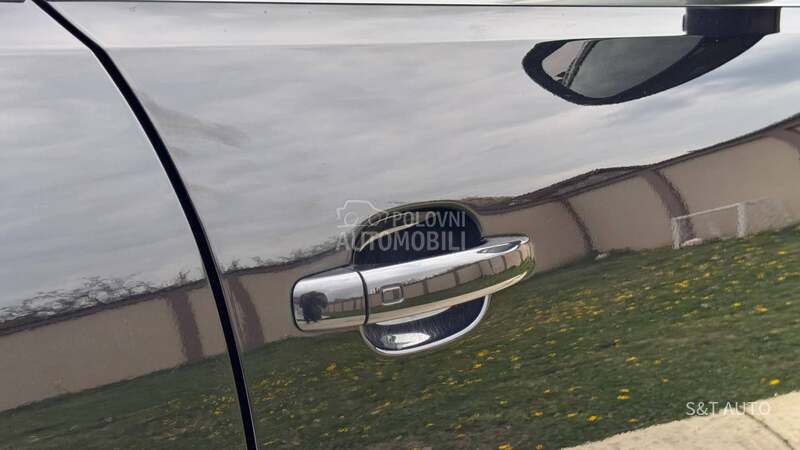 Audi Q5 2.0 TDI/ S-LINE/ NOV