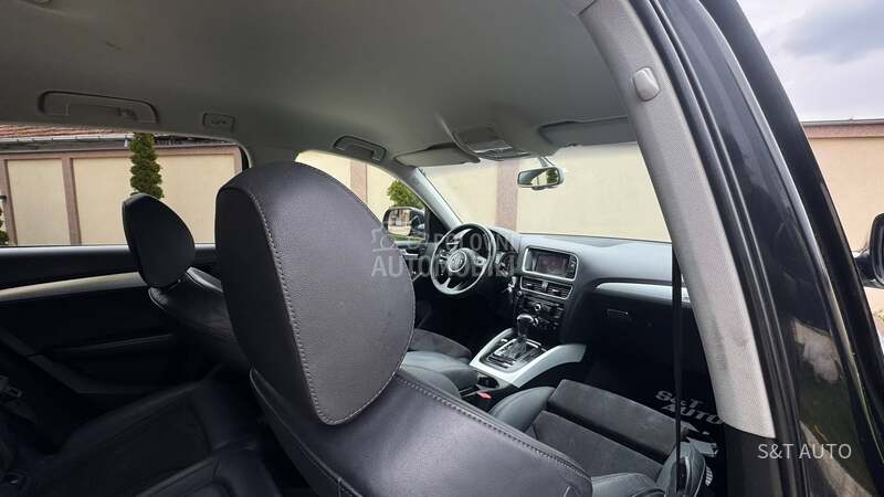 Audi Q5 2.0 TDI/ S-LINE/ NOV