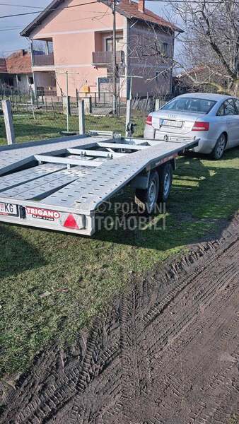Trigano Šlep 2700