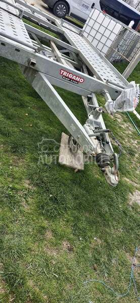 Trigano Šlep 2700