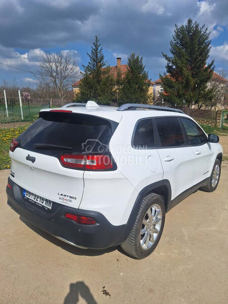 Jeep Cherokee 