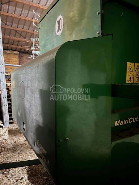 John Deere 684 Maxi Cut