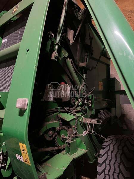 John Deere 684 Maxi Cut