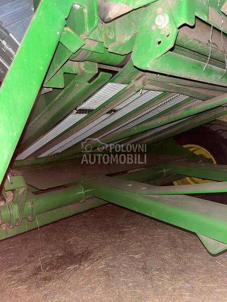 John Deere 684 Maxi Cut