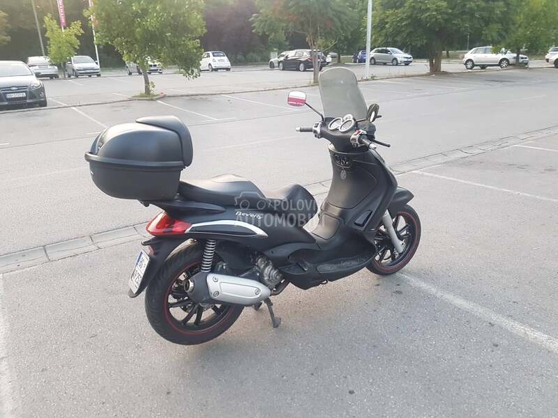 Piaggio Beverly 250 ie Sport