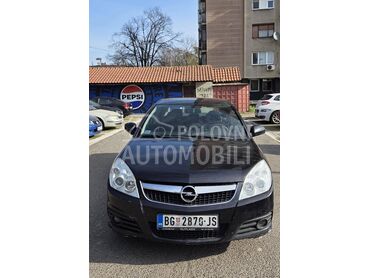 Opel Vectra C 1.9 CDTI Elegance