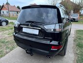 Mitsubishi Outlander 2.0, 4x4, 7 sedista