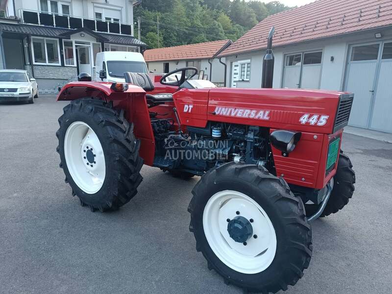 Universal 445DT