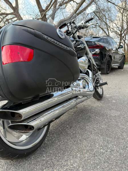 Suzuki Intruder VZR1800K7