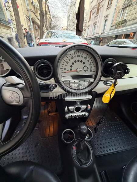 MINI Cooper 1598