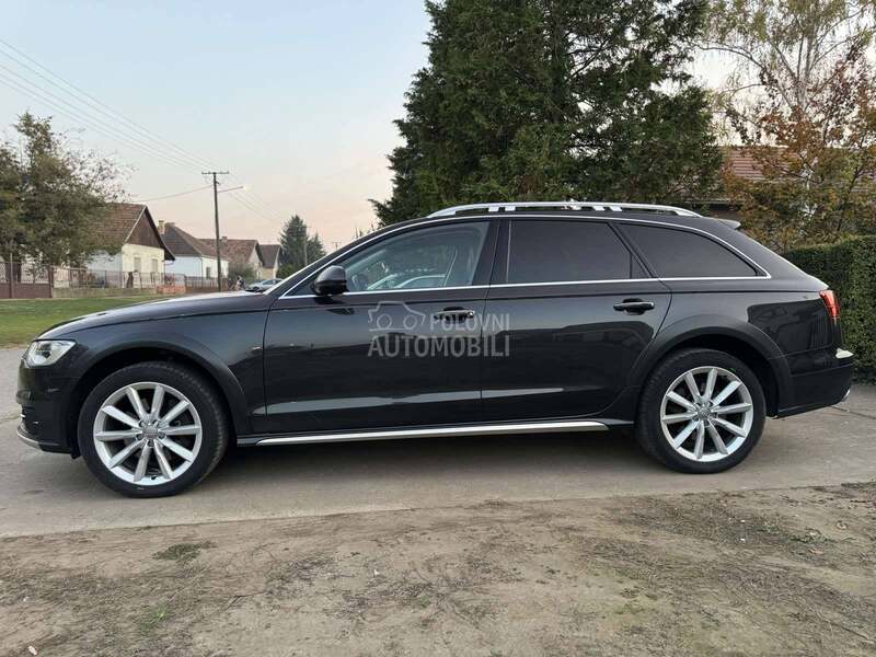 Audi A6 Allroad Alcantara