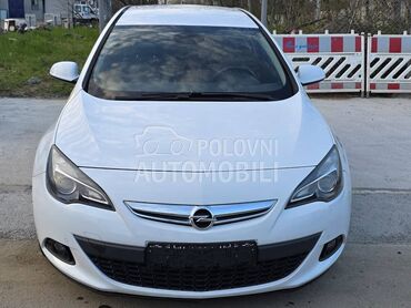 Opel Astra J GTC