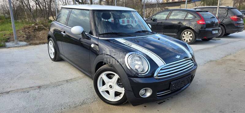 MINI Cooper 1.6