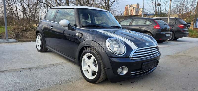 MINI Cooper 1.6