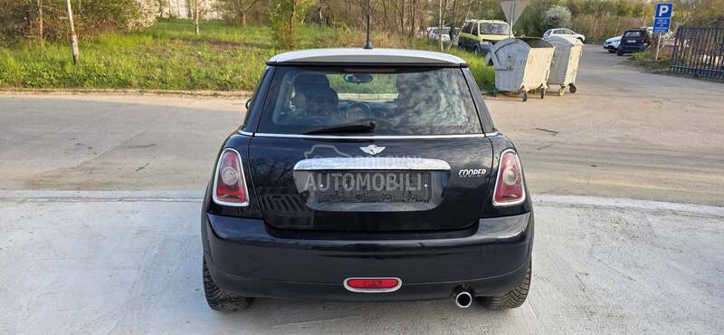 MINI Cooper 1.6