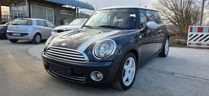 MINI Cooper 1.6