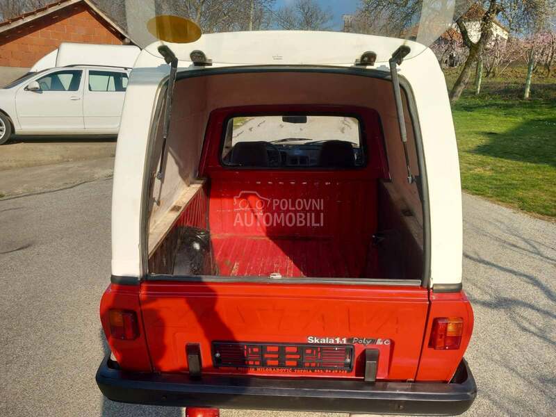Zastava 101 Poly