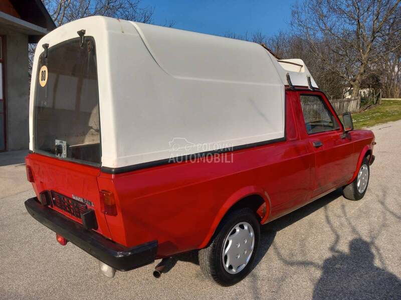Zastava 101 Poly