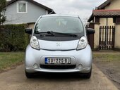 Peugeot iOn Electric
