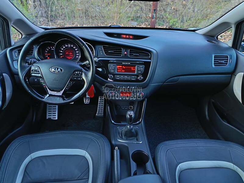 Kia cee`d 1.6crdi