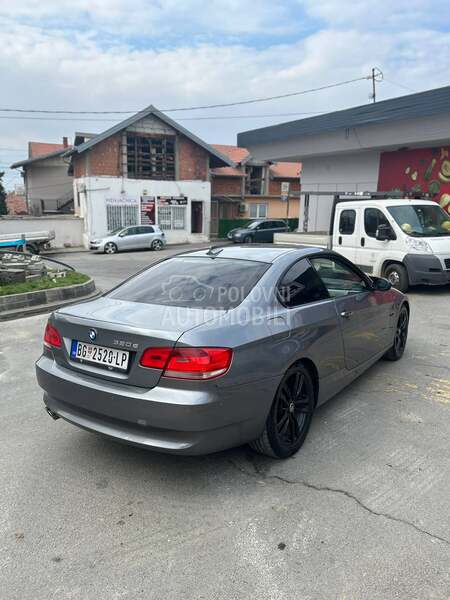 BMW 320d e92