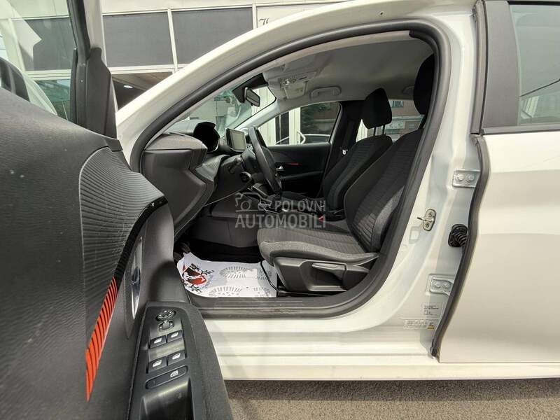 Peugeot 208 1.2 B