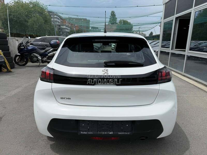 Peugeot 208 1.2 B