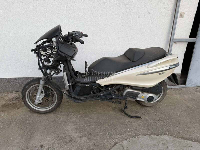 Piaggio x10 350 delovi