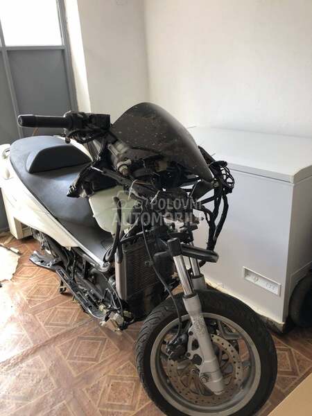 Piaggio x10 350 delovi