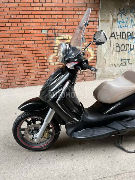 Piaggio Beverly