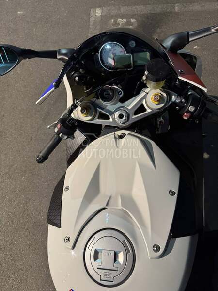 BMW S1000RR