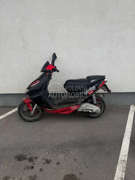 Aprilia sr50