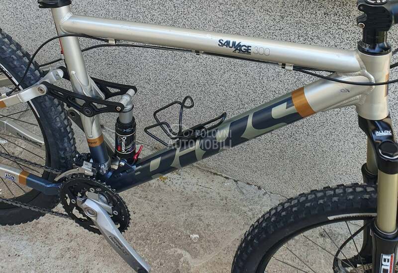 BIXS SAUVAGE 300 3X9