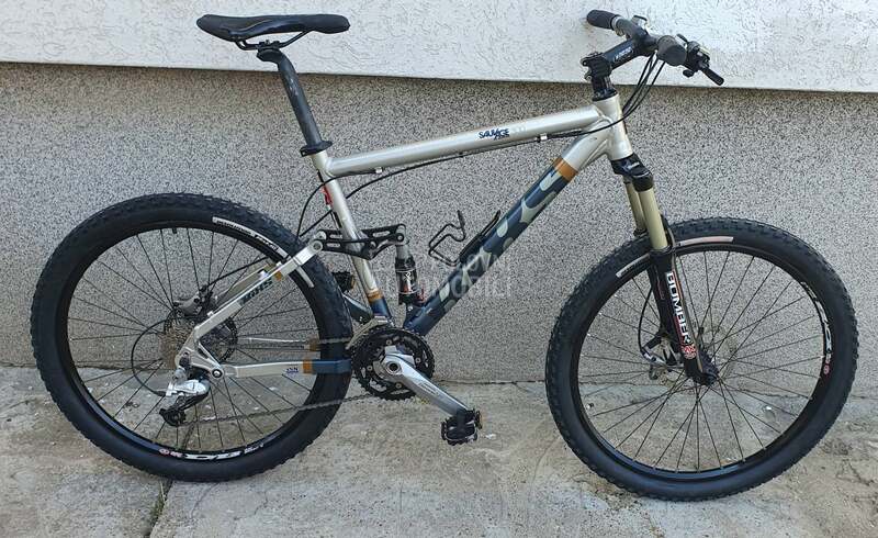 BIXS SAUVAGE 300 3X9