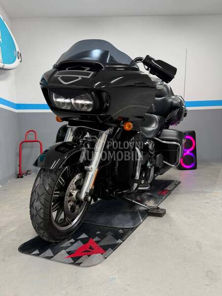 Harley Davidson Road Glide ULTRA