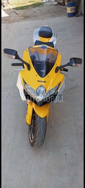 Suzuki GSXR