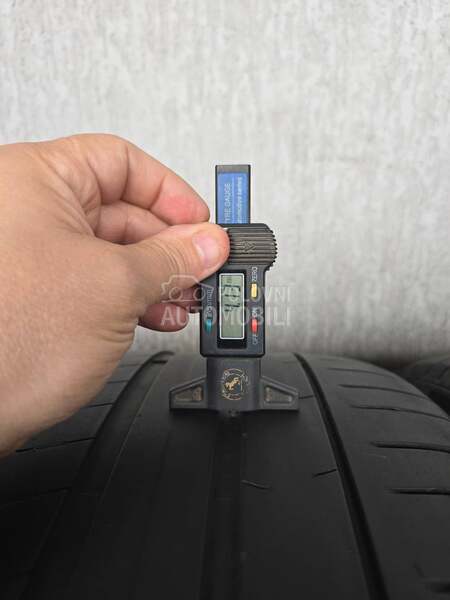 Pirelli 315/35 R21 Letnja