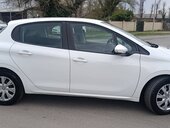Peugeot 208 1.2