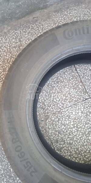 Continental 215/60 R17 Letnja