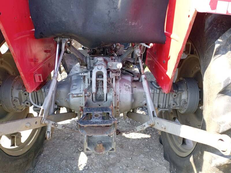 Massey Ferguson 158