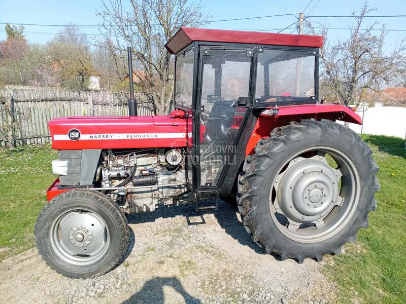 Massey Ferguson 158