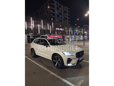 Volvo XC60 B5 AWD 2.0 MHEV