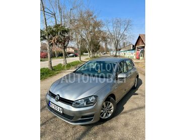 Volkswagen Golf 7 1.6 TDI Bluemotion
