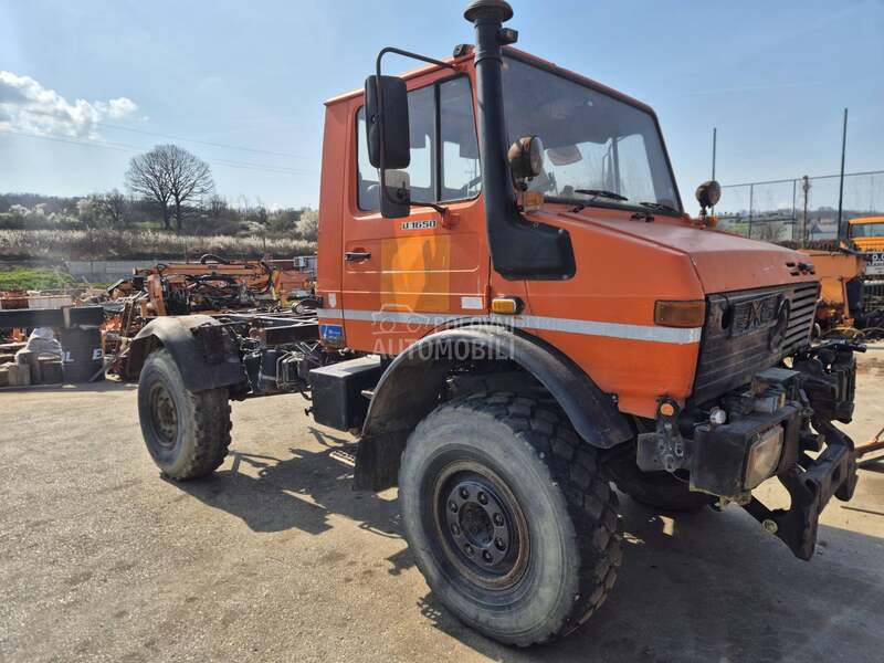 Unimog U1650