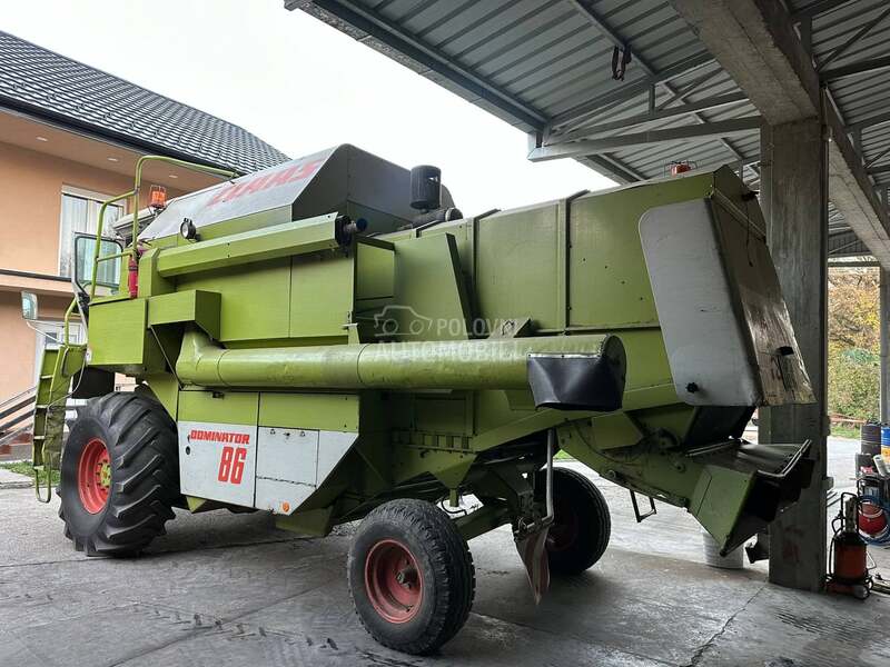 Claas Dominator 86