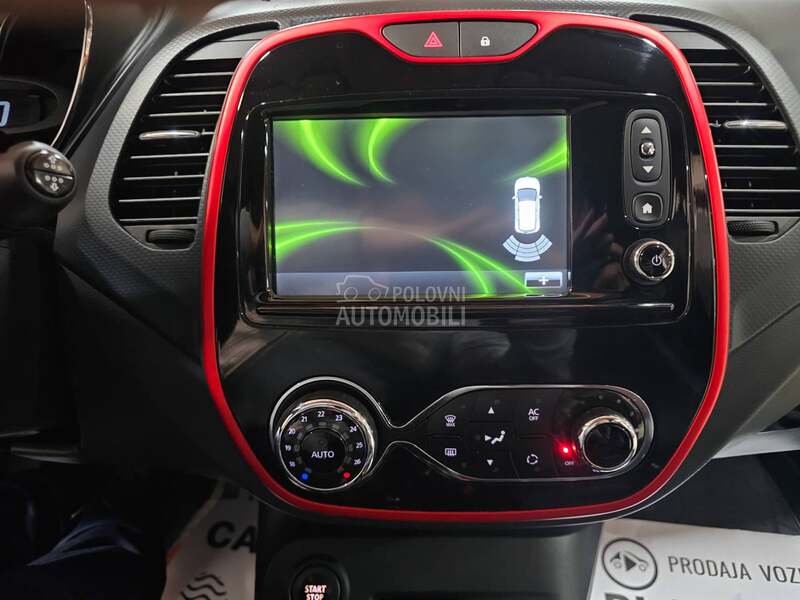 Renault Captur HELLY HANSEN