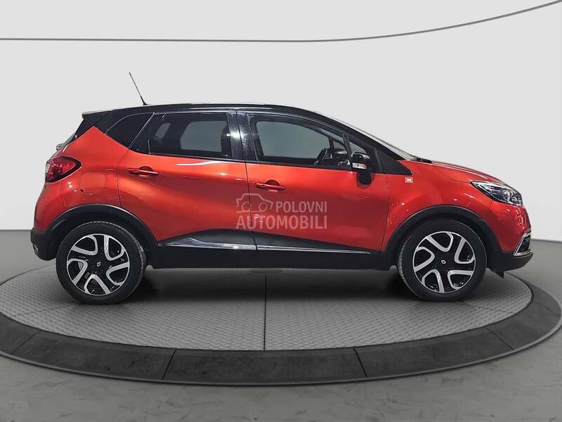 Renault Captur HELLY HANSEN
