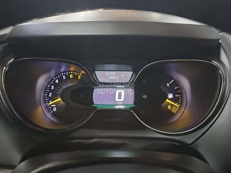Renault Captur HELLY HANSEN